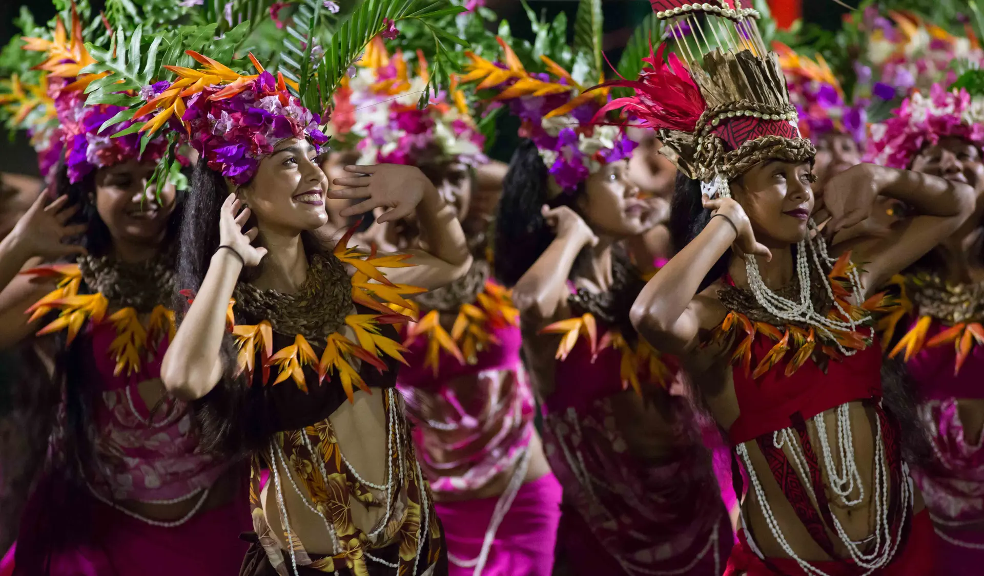 Concours de danse tahitienne au Heiva de Mahina, en Polynésie française